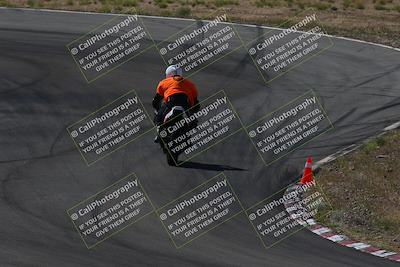 media/Apr-20-2025-AHRMA (Sun) [[393a79c373]]/Race/Group 1/Turn 4b/